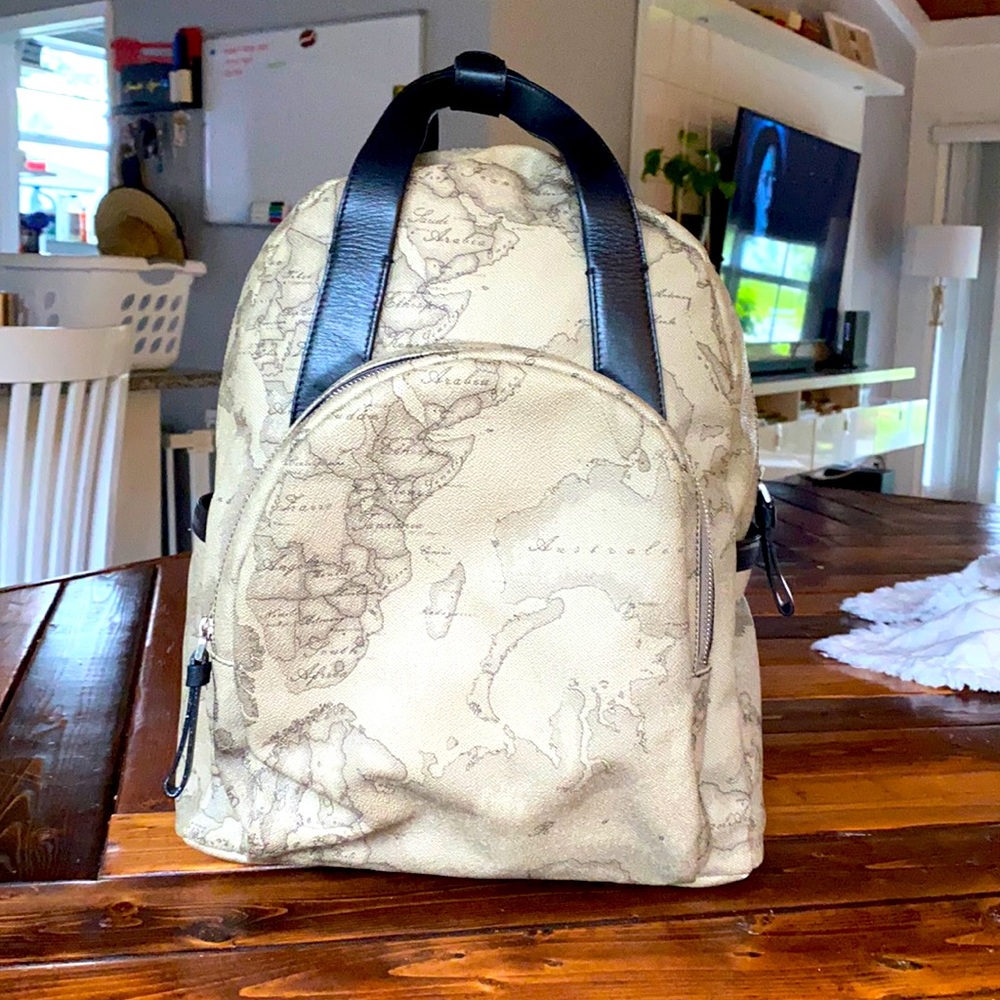 ALVIERO MARTINI 1A CLASSE BACK PACK TORTORA COLLECTION - Picture 1 of 4
